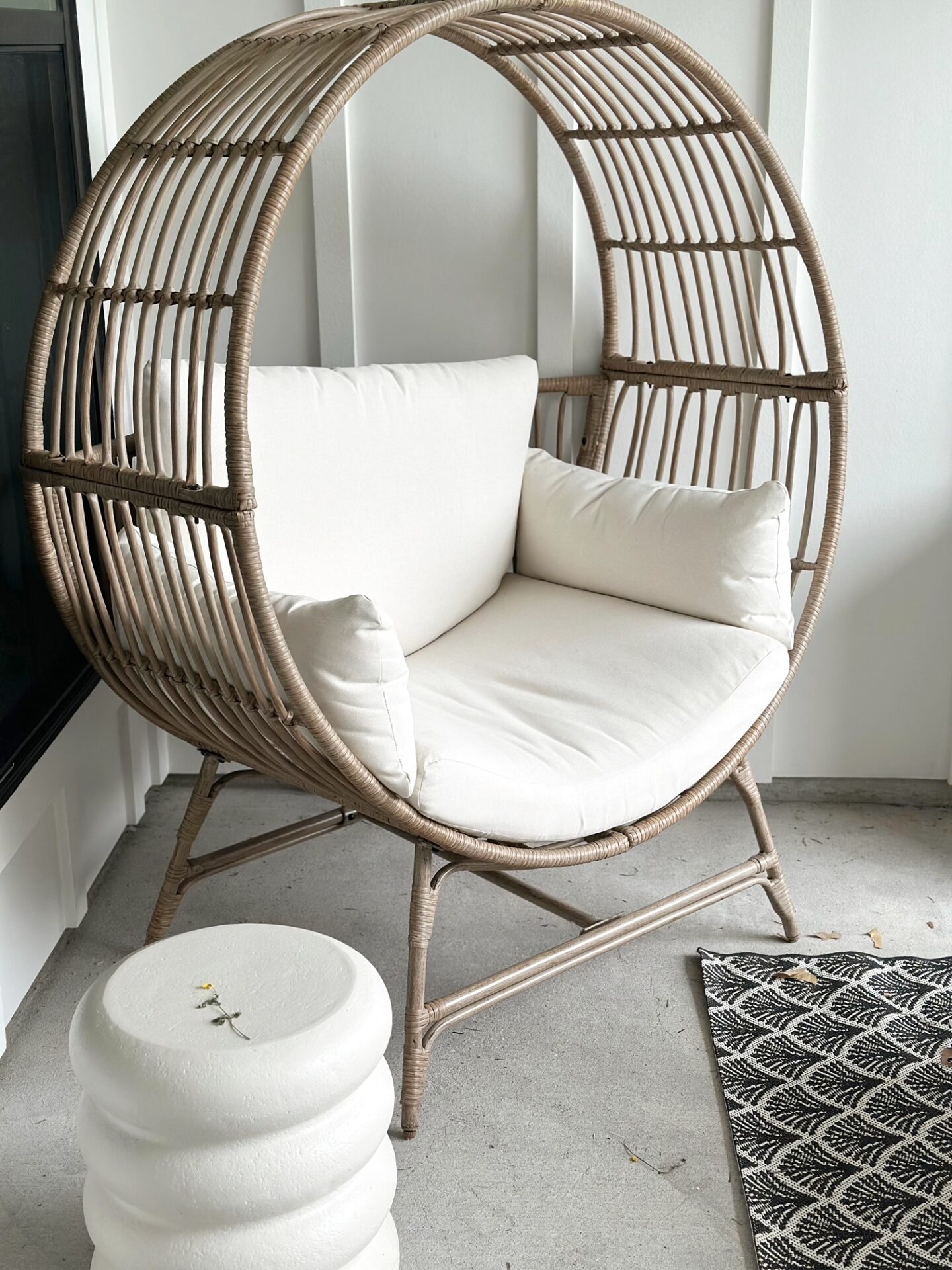 egg chair for patio furniture and decor