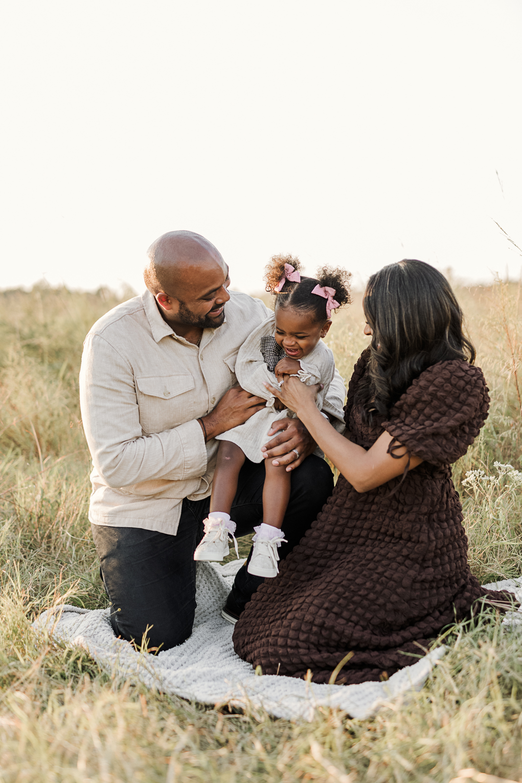 Fall family photo outfits Fall family photo outfits